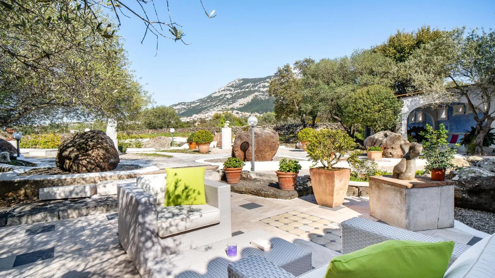Residenza di Campagna Seranile Dorgali 0*,